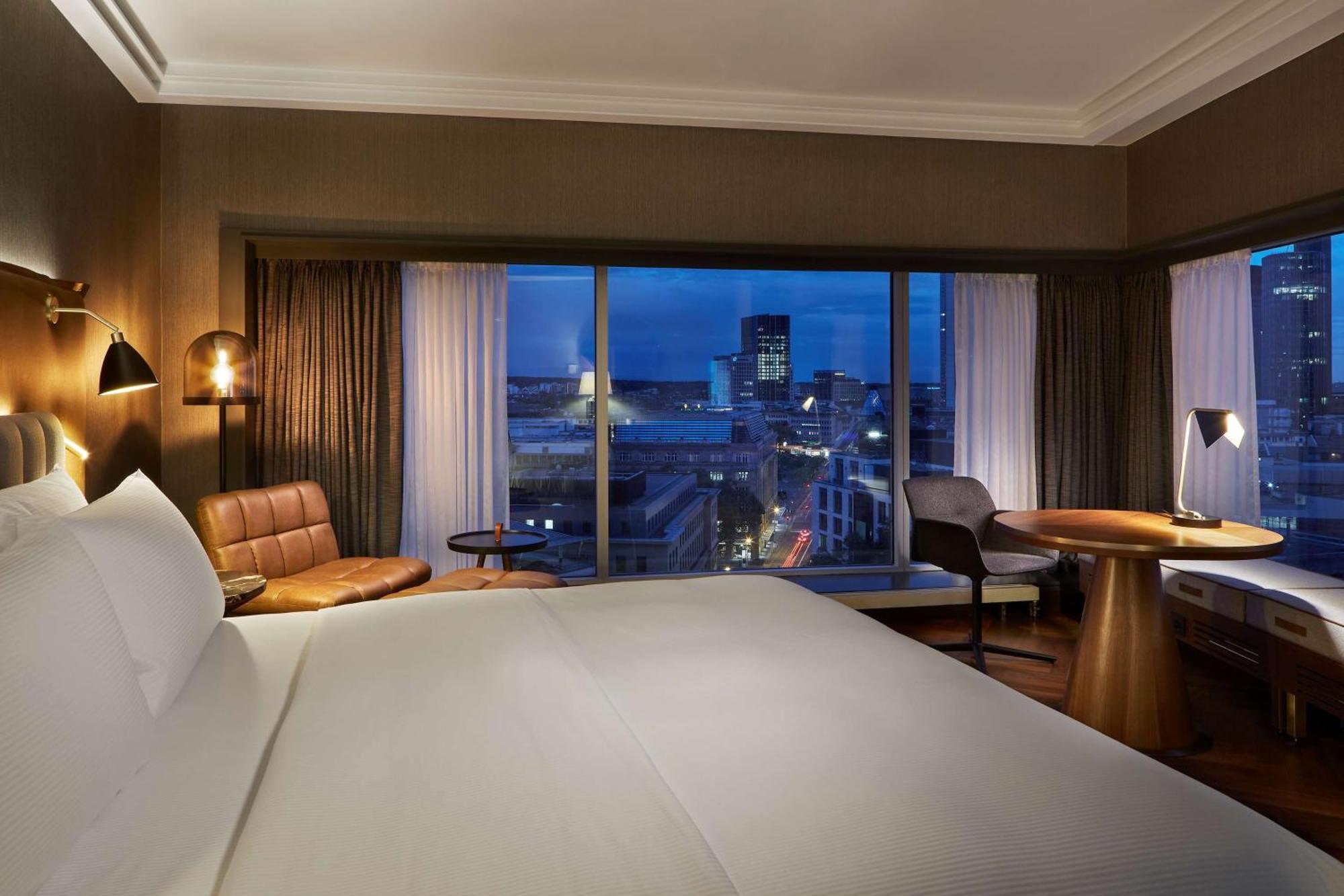 Hilton Frankfurt City Centre Frankfurt am Main Bagian luar foto