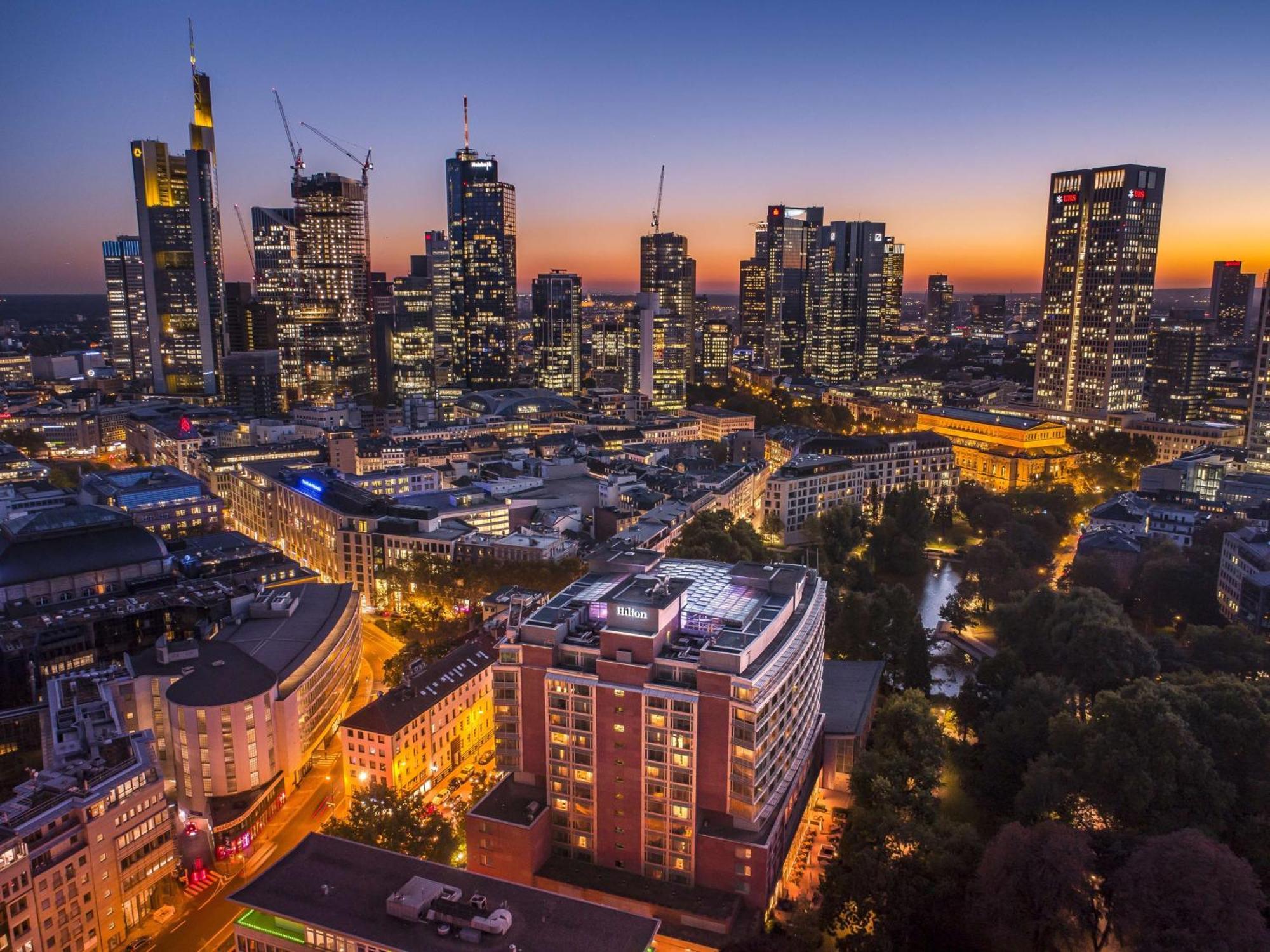 Hilton Frankfurt City Centre Frankfurt am Main Bagian luar foto Frankfurt am Main